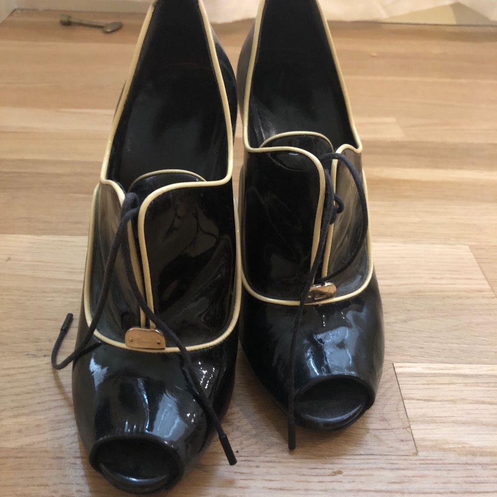 Gucci Patent Leather Booties